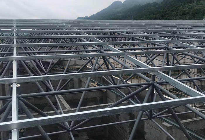 西青仁怀冠英学校艺体楼网架
